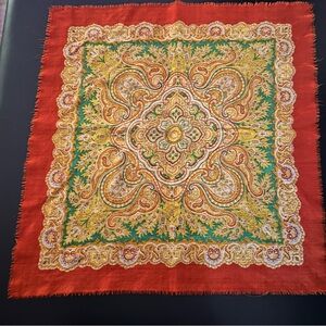 ⭐️ Patterned Wool Red and Gold Scarf